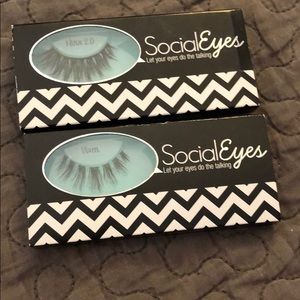 False Lashes Social Eyes